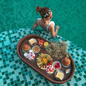 Hồ bơi vô cực và Floating Breakfast