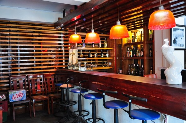 Không gian ấm cúng của quán bar ở Sapa Bamboo Bar