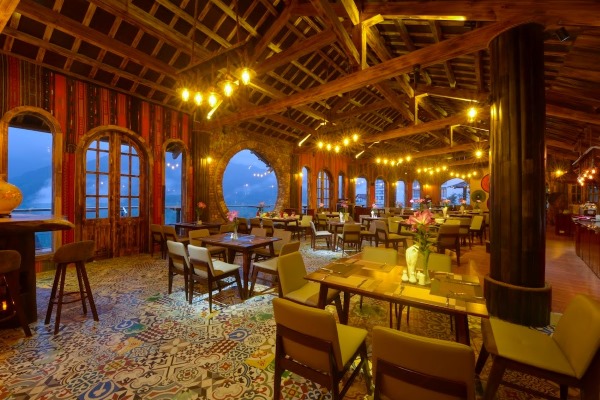 Sự sang trọng của Sapa Sky View Restaurant &Bar