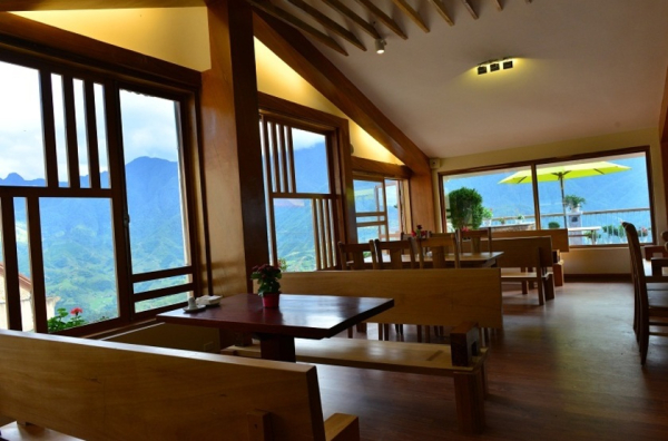 Sapa Sunny Mountain Hotel